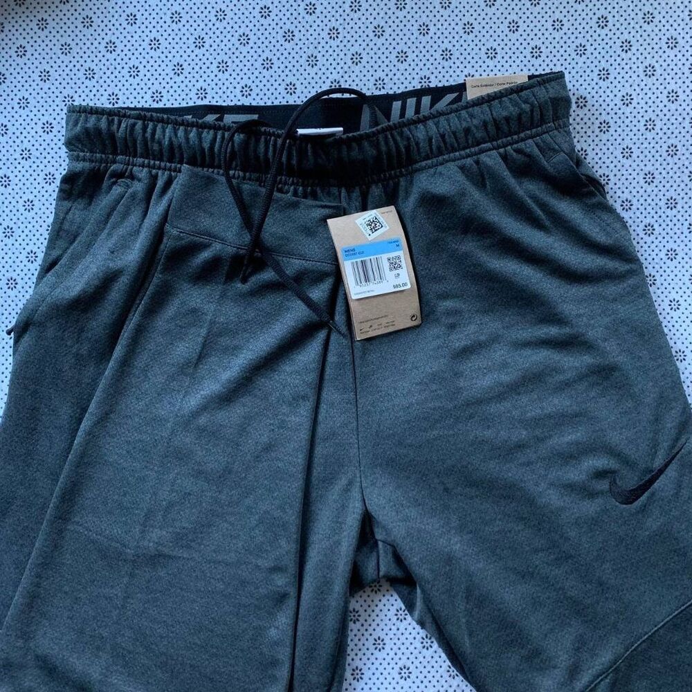 Nike Dri-FIT Men's Training Pants Medium DD1687-010 Charcoal NWT $65 Sz M